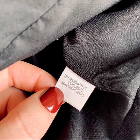 New Faux Fur Vest - Picture 5 of 5